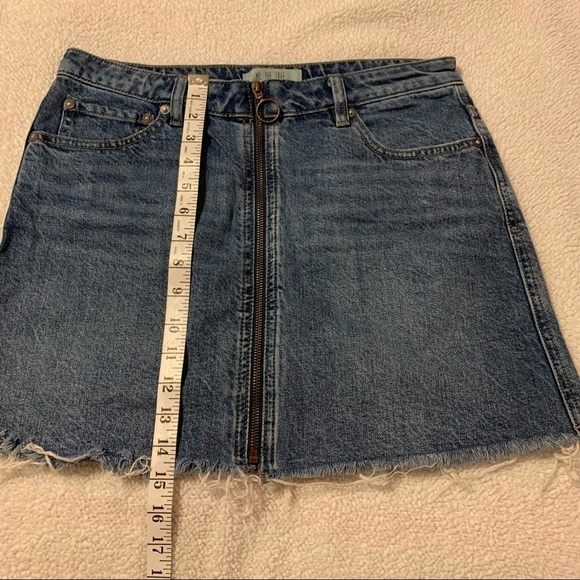 Free People Zip Up Mini Jean Skirt Distressed Raw Hem Denim - Picture 3 of 11